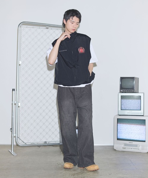 MSG（エムエスジー）の「ナイロン リバーシブルドローコードスタンドネックベスト【UNISEX】（ベスト・メンズ・ブラック/ワイン/チャコール/ネイビー・S/M/L/XL）」の14枚目の写真