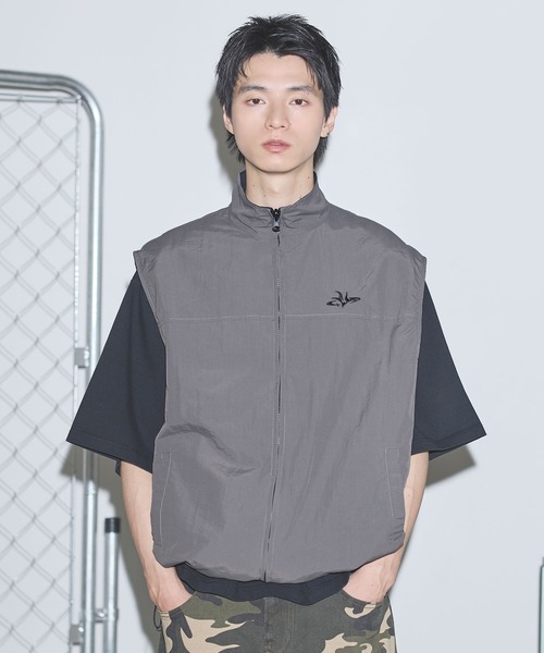 MSG（エムエスジー）の「ナイロン リバーシブルドローコードスタンドネックベスト【UNISEX】（ベスト・メンズ・ブラック/ワイン/チャコール/ネイビー・S/M/L/XL）」の18枚目の写真