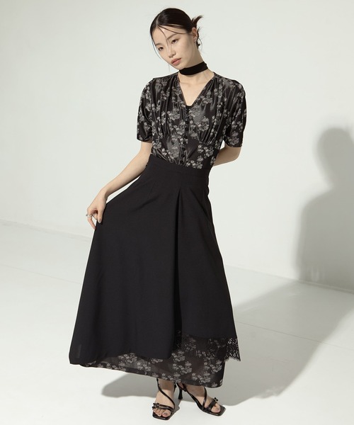 AKANE UTSUNOMIYA（アカネウツノミヤ）の「【AKANE UTSUNOMIYA/アカネウツノミヤ】《STUDIOUS別注》 lace hem skirt/レースヘムスカート（スカート・レディース・ブラック/グレー・36/38）」の4枚目の写真