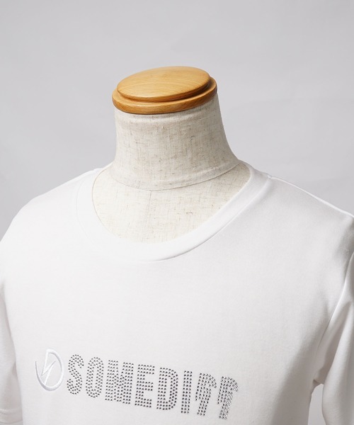 SOMEDIFF(サムディフ)の「ラインストーン刺繍半袖Tシャツ メンズ カットソー クルーネック サムディフ SOMEDIFF ホワイト ブラック 白 黒(Tシャツ/カットソー・メンズ・ブラック/ホワイト・L/M/XL)」の13枚目の写真