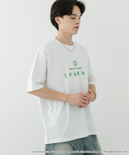 SENSE OF PLACE by URBAN RESEARCH（センスオブプレイスバイアーバンリサーチ）の「『別注』Jurassic World×SENSE OF PLACE　T-SHIRTS/B（Tシャツ/カットソー・メンズ・ホワイト/チャコールグレー/レッド・LARGE/MEDIUM）」の7枚目の写真