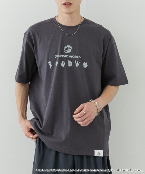SENSE OF PLACE by URBAN RESEARCH（センスオブプレイスバイアーバンリサーチ）の「『別注』Jurassic World×SENSE OF PLACE　T-SHIRTS/B（Tシャツ/カットソー・メンズ・ホワイト/チャコールグレー/レッド・LARGE/MEDIUM）」の10枚目の写真