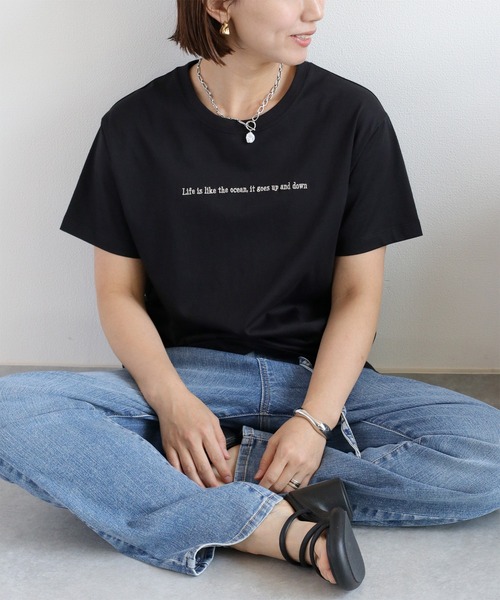 cepo(セポ)の「〈さらっと涼しい、シルキータッチ♪〉シルケットショートスリーブロゴTee(Tシャツ/カットソー・レディース・ブラック/オフホワイト/ブラウン・M)」の2枚目の写真