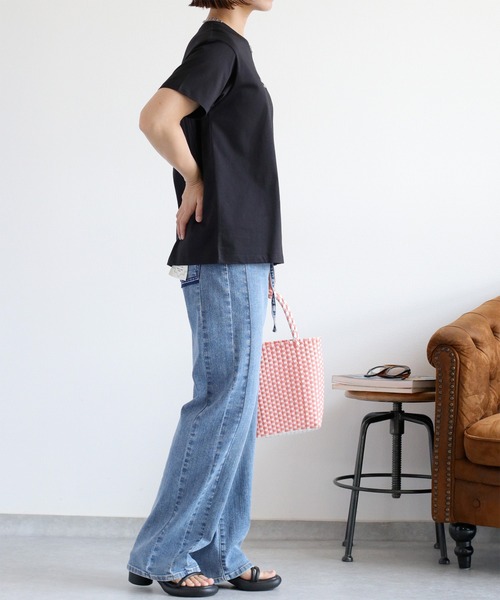cepo(セポ)の「〈さらっと涼しい、シルキータッチ♪〉シルケットショートスリーブロゴTee(Tシャツ/カットソー・レディース・ブラック/オフホワイト/ブラウン・M)」の12枚目の写真