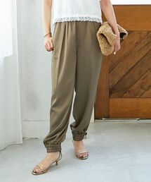 【新品タグ付き】CULLNI ブラウン サテンクロップドパンツ　茶色　ズボン 新品タグ付き】CULLNI ブラウン サテンクロップドパンツ茶色ズボン