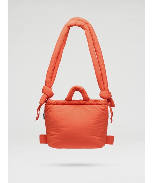 OLEND（オレンド）の「COMPACT ONA SOFT BAG（ハンドバッグ・レディース・ベージュ/ブラック/ブルー/オレンジ系その他・FREE）」の5枚目の写真