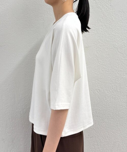 LOUNGEDRESS(ラウンジドレス)の「ドルマンカットソー(Tシャツ/カットソー・レディース・ブラック/オフホワイト/ブラウン・FREE)」の17枚目の写真