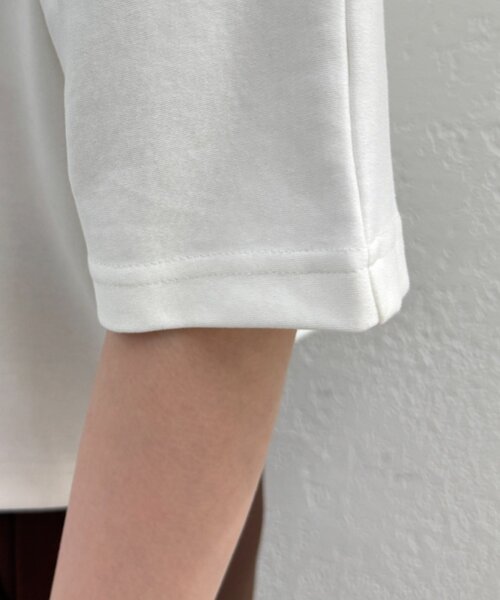 LOUNGEDRESS(ラウンジドレス)の「ドルマンカットソー(Tシャツ/カットソー・レディース・ブラック/オフホワイト/ブラウン・FREE)」の21枚目の写真