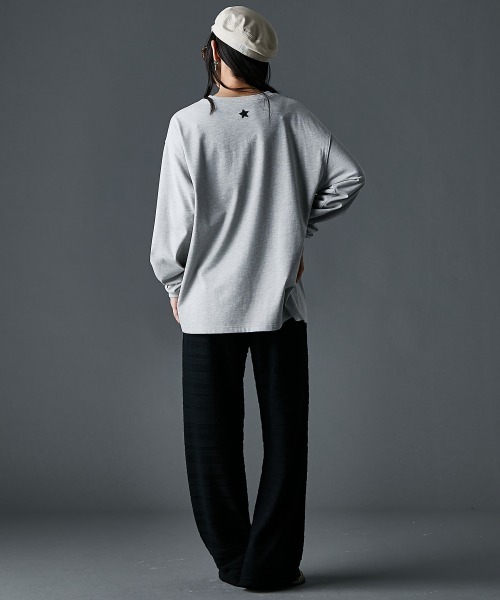 GEVS.(ジェイヴィス)の「ロゴプリントロングスリーブTシャツ<大きいサイズ有>GEVS.(Tシャツ/カットソー・レディース・チャコールグレー/ライトグレー系・5L/4L/3L/LL/L/M)」の12枚目の写真