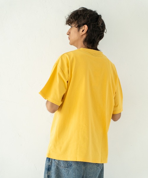 Quash（クアッシュ）の「フロッキー刺繍Tシャツ（Tシャツ/カットソー・メンズ・ネイビー/イエロー/ホワイト・MEDIUM/LARGE）」の5枚目の写真