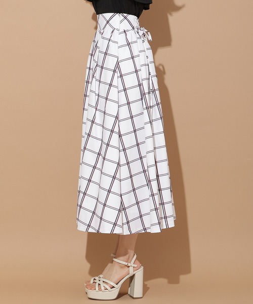 WILLSELECTION(ウィルセレクション)の「チェック柄タックギャザースカート(スカート・レディース・ホワイト/ベージュ・FREE)」の16枚目の写真