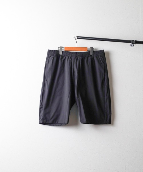 INNOCENT(イノセント)の「『撥水ストレッチパッカブルショートパンツ』(その他パンツ・メンズ・ベージュ/グレー/ネイビー/カーキ/ブラック・X-LARGE/LARGE/MEDIUM)」の2枚目の写真