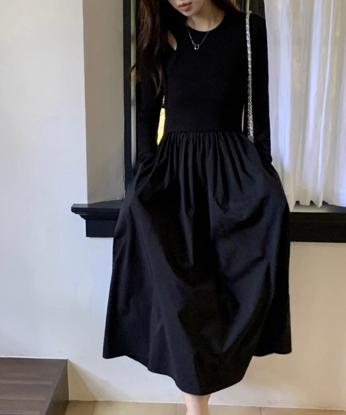 LADY LIKE(レディライク)の「異素材切替え肌見せロングワンピース(ワンピース・レディース・ブラック・M)」の2枚目の写真