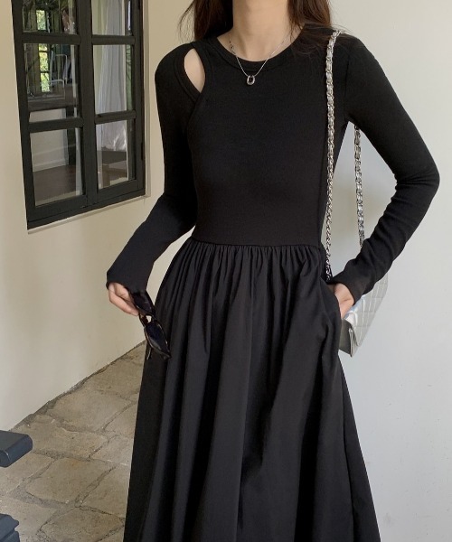 LADY LIKE(レディライク)の「異素材切替え肌見せロングワンピース(ワンピース・レディース・ブラック・M)」の19枚目の写真