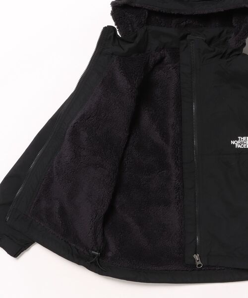 THE NORTH FACE(ザノースフェイス)の「THE NORTH FACE/ザ・ノース・フェイス T COMPACT NOMAD JK キッズ ジャケット NPT72551(マウンテンパーカー・キッズ・コーラル/グリーン/ブラック・120cm/110cm/100cm)」の5枚目の写真