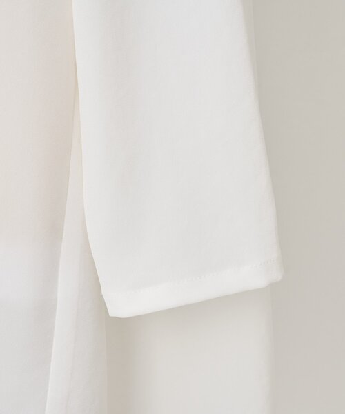 BEARDSLEY（ビアズリー）の「バックフレアブラウス（シャツ/ブラウス・レディース・ホワイト・FREE）」の2枚目の写真