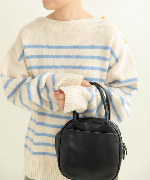 CHILD WOMAN（チャイルドウーマン）の「ウールハーフミラノ肩釦ボートネック プルオーバー（ニット/セーター・レディース・サックスブルー/ネイビー/レッド・FREE）」の2枚目の写真