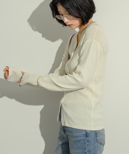 NEUNA(ヌナ)の「オープンカラーニットトップス(ニット/セーター・レディース・ネイビー/オフホワイト・FREE)」の22枚目の写真