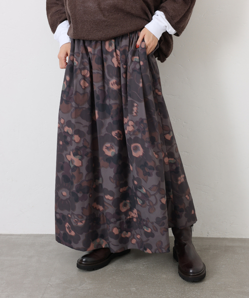 JOURNAL STANDARD LUXE（ジャーナルスタンダード　ラックス）の「リバティNyリップフラワースカート（スカート・レディース・ブラウン/ボルドー・FREE）」の4枚目の写真