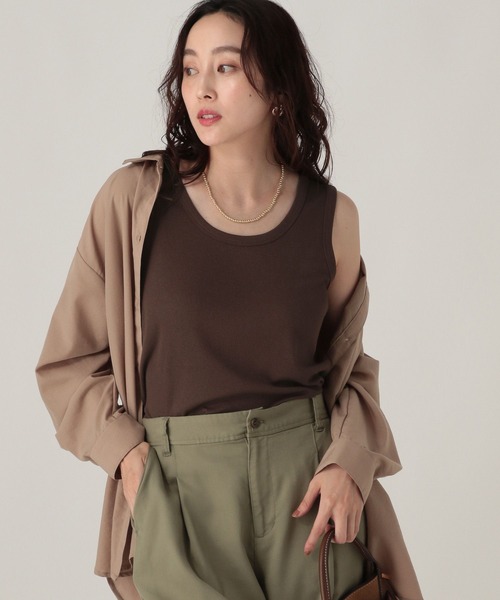 Elura（エルーラ）の「プレーンリブタンク/598154（タンクトップ・レディース・ホワイト/チャコールグレー/ブラック/ボルドー/ブラウン/ライトピンク/レッド・FREE）」の4枚目の写真