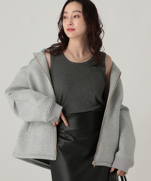 Elura（エルーラ）の「プレーンリブタンク/598154（タンクトップ・レディース・ホワイト/チャコールグレー/ブラック/ボルドー/ブラウン/ライトピンク/レッド・FREE）」の3枚目の写真