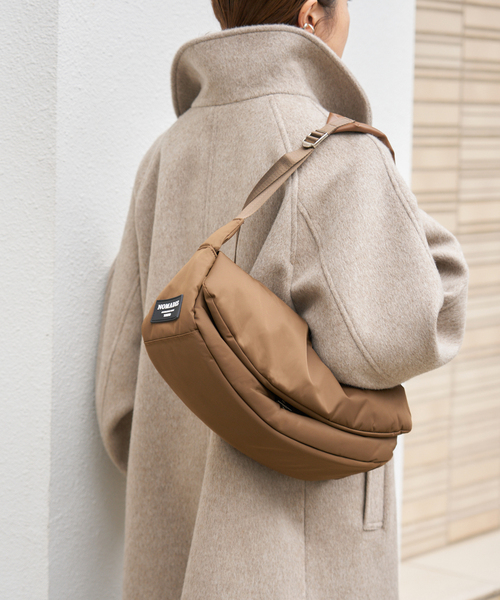 NOMADIS（ノマディス）の「《追加》【NOMADIS/ノマディス】LUCK（ショルダーバッグ・レディース・ブラウン/ブラック・FREE）」の5枚目の写真