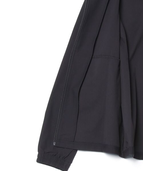 NEW ERA（ニューエラ）の「ニューエラ  PA SLIM TRAINING JKT BLK（ジャージ・メンズ・ブラック・M/L/LL）」の3枚目の写真