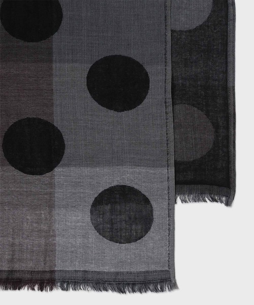 Paul Smith(ポールスミス)の「コントラストチェック&ドット ストール【250417】(ストール/ショール・メンズ・ダークグレー/マルーン・FREE)」の3枚目の写真
