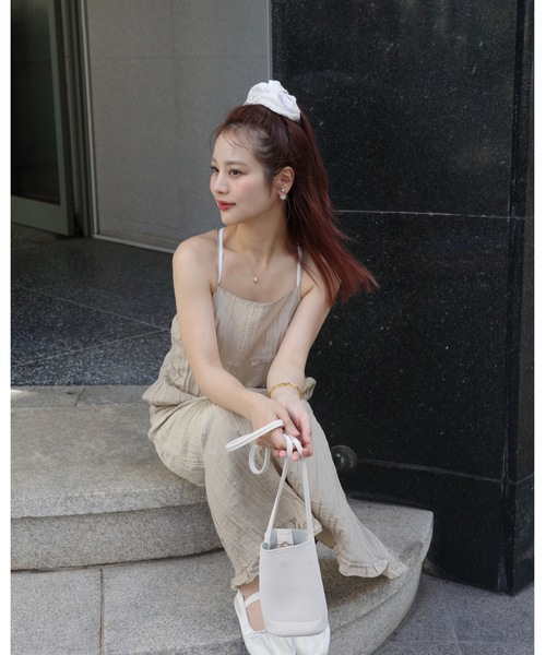 JUMELLE（ジュメロ）の「ワッシャーキャミOP（ワンピース・レディース・グレイッシュベージュ/ベージュ・MEDIUM）」の3枚目の写真