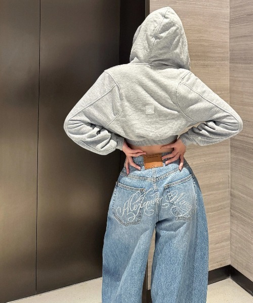 shameless(シェイムレス)の「ラインストーンバックロゴデニム(デニムパンツ・レディース・ブルー・S/M)」の8枚目の写真