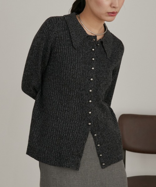 Aunt Marie's(アントマリーズ)の「メタルボタンミックスリブポロニット(ニット/セーター・レディース・ブラウン/レッド/ブラック/ライトブルー・FREE)」の11枚目の写真