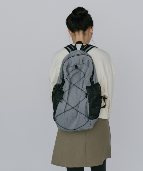 duei（デュイ）の「ドローストリングバックパック（バックパック/リュック・レディース・グレー/ブラック・FREE）」の8枚目の写真