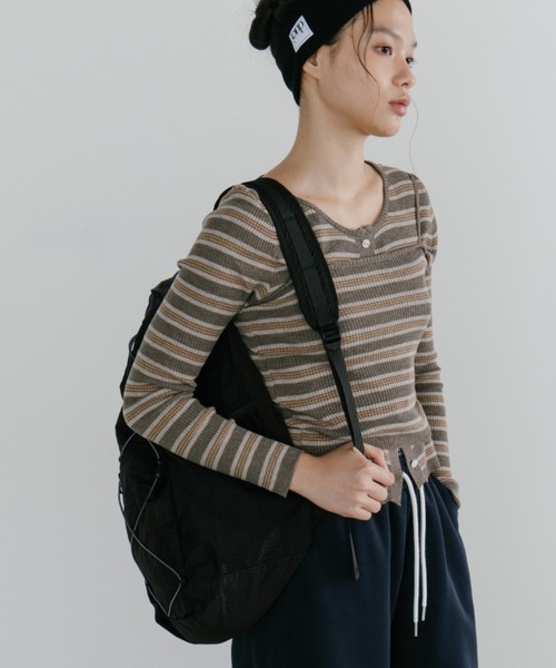 duei（デュイ）の「ドローストリングバックパック（バックパック/リュック・レディース・グレー/ブラック・FREE）」の16枚目の写真