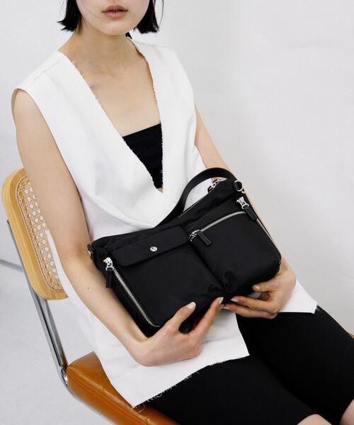 RODE SKO(ロデスコ)の「hun RODESKO Dual pocket(ショルダーバッグ・レディース・ブラック/ブラウン・ONE)」の3枚目の写真