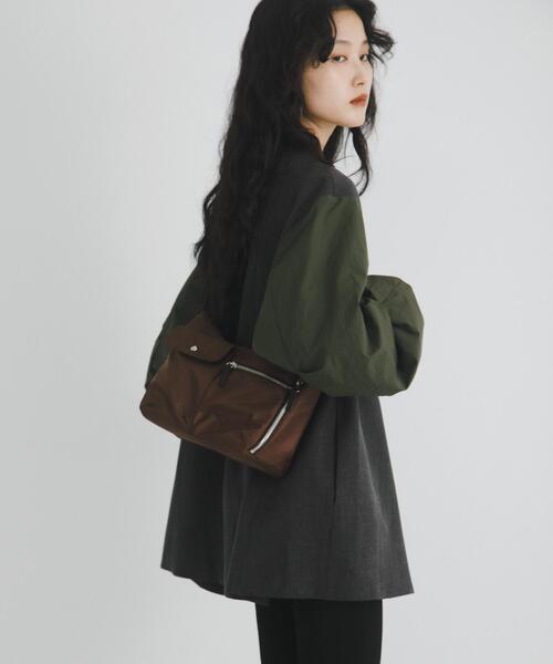 RODE SKO(ロデスコ)の「hun RODESKO Dual pocket(ショルダーバッグ・レディース・ブラック/ブラウン・ONE)」の17枚目の写真