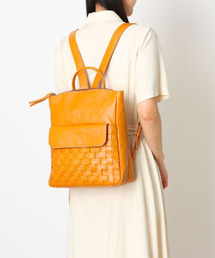 バックパック/リュック（イエロー/黄色系・レザー・本革）ファッション