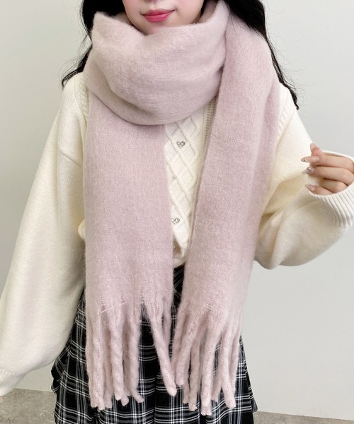 INGNI（イング）の「フリンジボリュームストール（ストール/ショール・レディース・ボルドー/ピンク/サックスブルー/オフホワイト/グレー/ホワイト系その他/ピンク系/サックスブルー系2・ONE SIZE）」の19枚目の写真