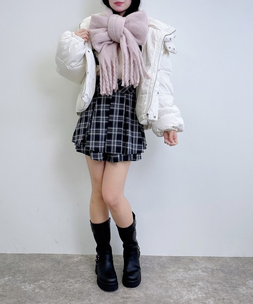 INGNI（イング）の「フリンジボリュームストール（ストール/ショール・レディース・ボルドー/ピンク/サックスブルー/オフホワイト/グレー/ホワイト系その他/ピンク系/サックスブルー系2・ONE SIZE）」の20枚目の写真