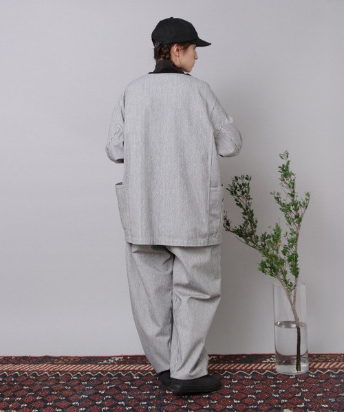 URCH RNA（アーチ アールエヌエー）の「R4387 コックさんの8ポケットアトリエパンツ（デニムパンツ・レディース・ワンウォッシュ/ホワイト×ブラック/チャコール・FREE）」の18枚目の写真