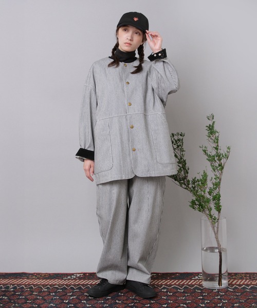 URCH RNA（アーチ アールエヌエー）の「R4387 コックさんの8ポケットアトリエパンツ（デニムパンツ・レディース・ワンウォッシュ/ホワイト×ブラック/チャコール・FREE）」の15枚目の写真