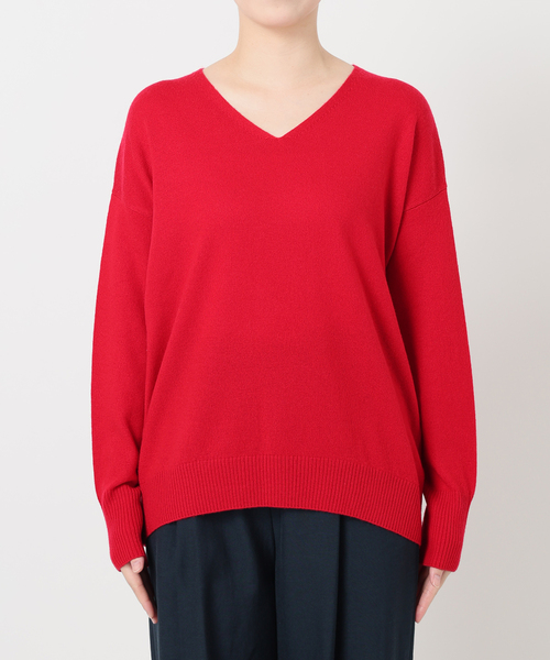 La TOTALITE(ラトータリテ)の「ウールカシミヤVネックプルオーバー(ニット/セーター・レディース・サックスブルー/チャコールグレー/レッド/ネイビー・FREE)」の11枚目の写真