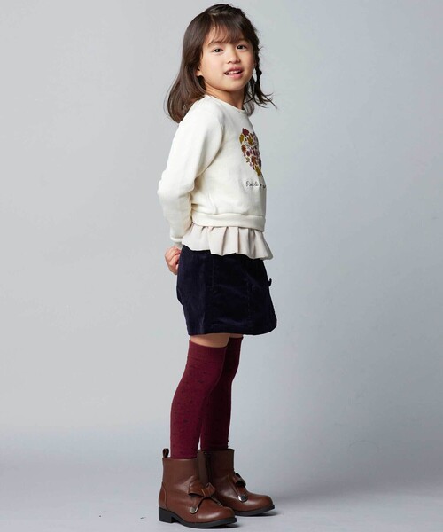 BeBe（ベベ）の「マシュマロウラケハートリーフブーケ裾フリルトレーナー（スウェット・キッズ・ネイビー/オフホワイト・140cm/130cm/110cm/150cm/120cm）」の11枚目の写真