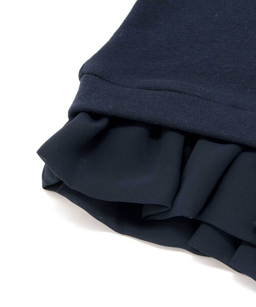 BeBe（ベベ）の「マシュマロウラケハートリーフブーケ裾フリルトレーナー（スウェット・キッズ・ネイビー/オフホワイト・140cm/130cm/110cm/150cm/120cm）」の7枚目の写真