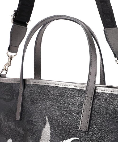 GENTIL BANDIT(ジャンティバンティ)の「GENTIL BANDIT x lucien pellat-finet /14th Anniv. Ltd トートバッグPM(marijuana)(トートバッグ・メンズ・ブラック/ホワイト・F)」の14枚目の写真