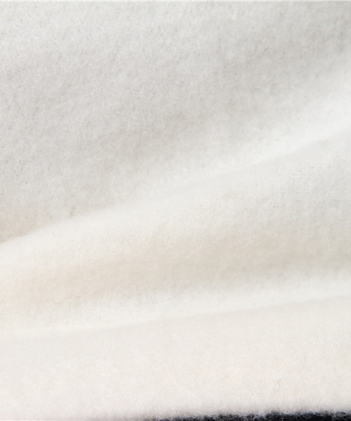 LBC(エルビーシー)の「ポリレーヨン起毛ボトルネックプルオーバー (Tシャツ/カットソー・レディース・イエロー/オフホワイト/ライトグレー・LARGE/MEDIUM)」の9枚目の写真