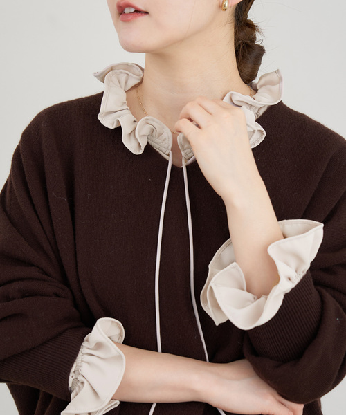 IENA(イエナ)の「襟フリルブラウス(シャツ/ブラウス・レディース・アイボリー/ブラック系その他/ベージュ・FREE)」の3枚目の写真