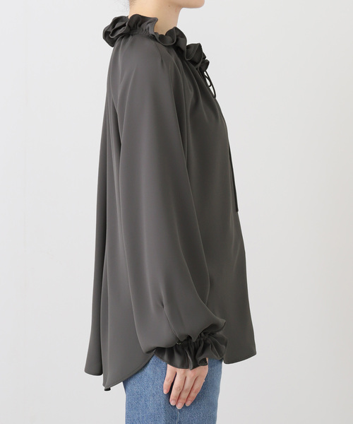 IENA(イエナ)の「襟フリルブラウス(シャツ/ブラウス・レディース・アイボリー/ブラック系その他/ベージュ・FREE)」の22枚目の写真