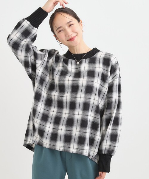 SHOO・LA・RUE（シューラルー）の「チェック柄プルオーバー（Tシャツ/カットソー・レディース・ブラック系1/ダークブラウン系1・04/02/03/01）」の3枚目の写真