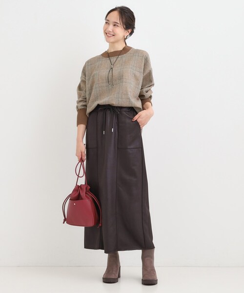 SHOO・LA・RUE（シューラルー）の「チェック柄プルオーバー（Tシャツ/カットソー・レディース・ブラック系1/ダークブラウン系1・04/02/03/01）」の9枚目の写真
