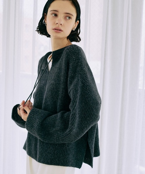 LA MARINE FRANCAISE(マリン フランセーズ)の「【Porter des boutons 】 別注モヘア2wayニット(ニット/セーター・レディース・ブルー/チャコールグレー/イエロー・FREE)」の2枚目の写真